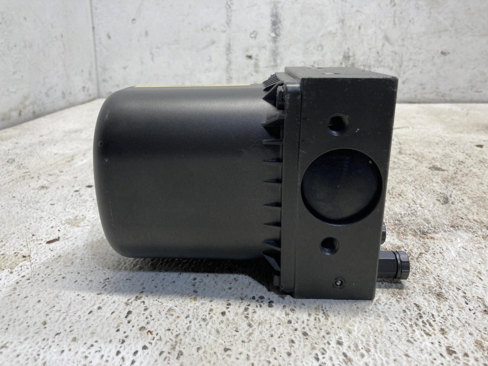 PA EM39620 Cab Jack – New 24525886 Aftermarket / Replacement Ship From US