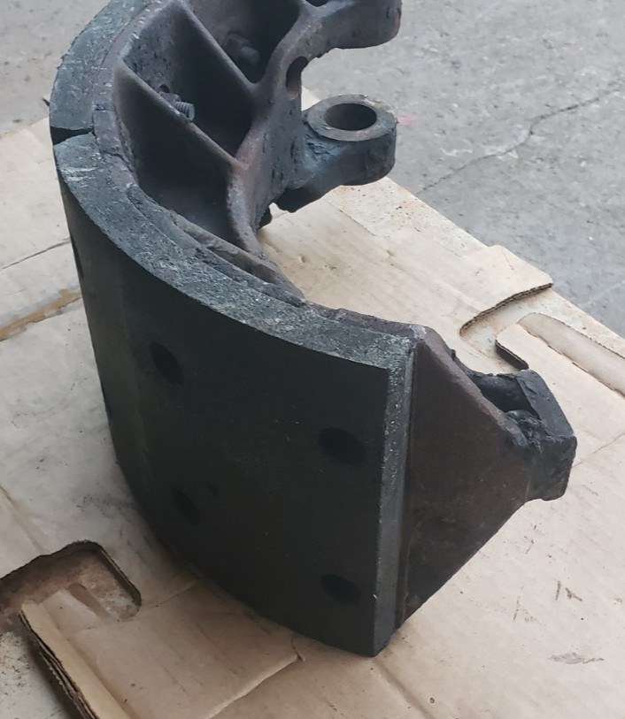 Mack 2QD4143 Rear Cast Iron Brake Shoe, 50-58k, Obsolete
