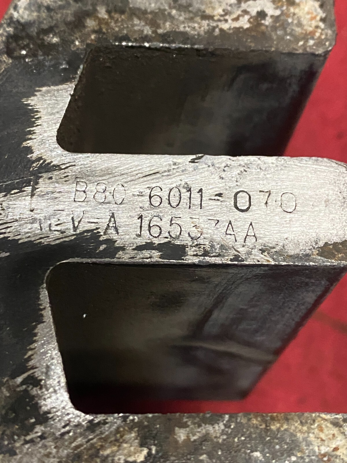 Paccar Front Axle Spacer Block B80-6011-070, 16537AA