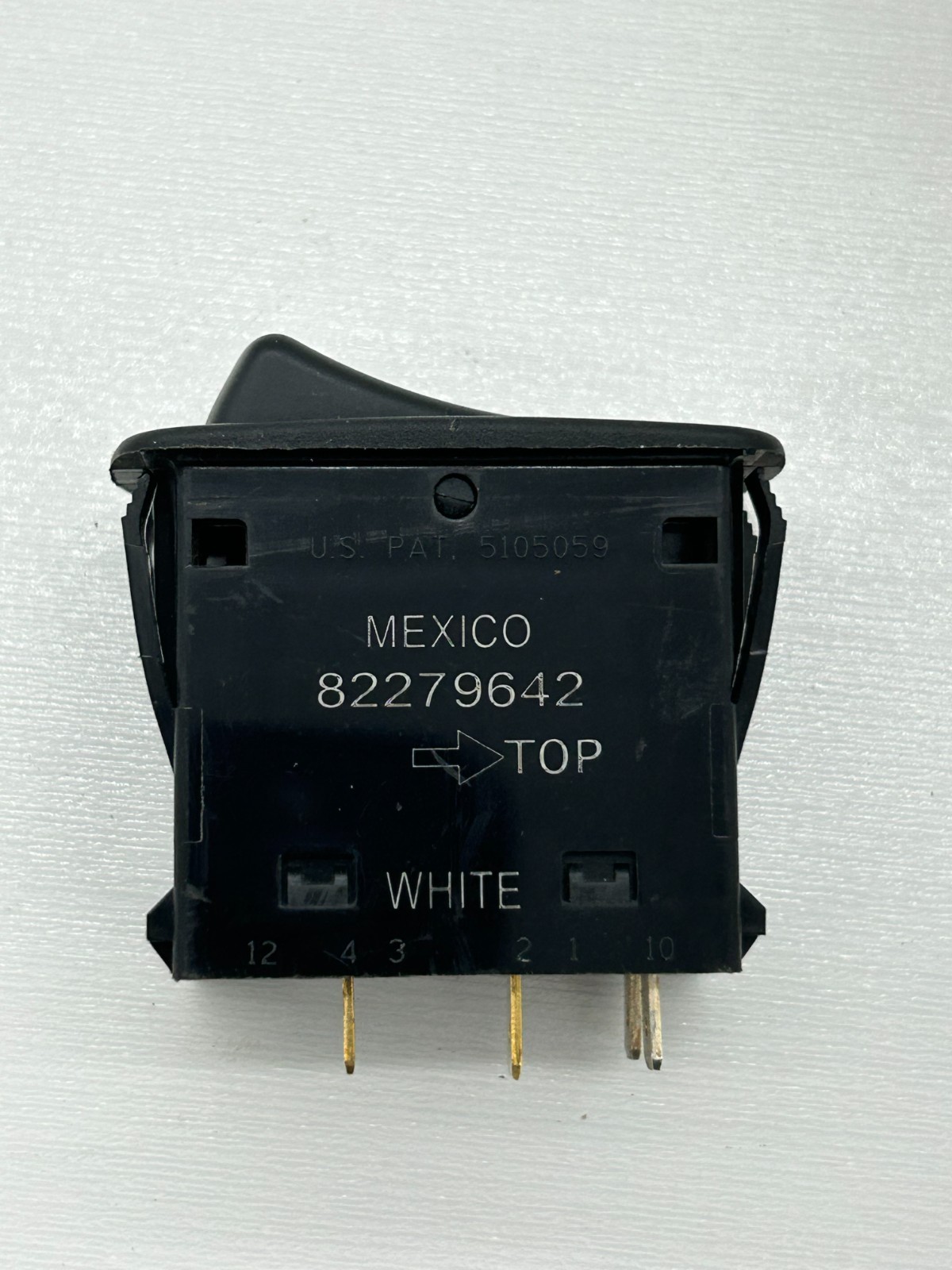 Speed Control Switch Mack White 82279642 1MR4341AM9