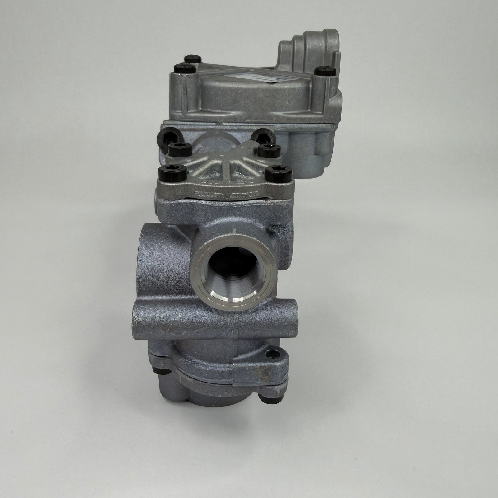 4725001270, ABS Tractor Relay Valve Axle Package for Wabco 20484819 – NEW
