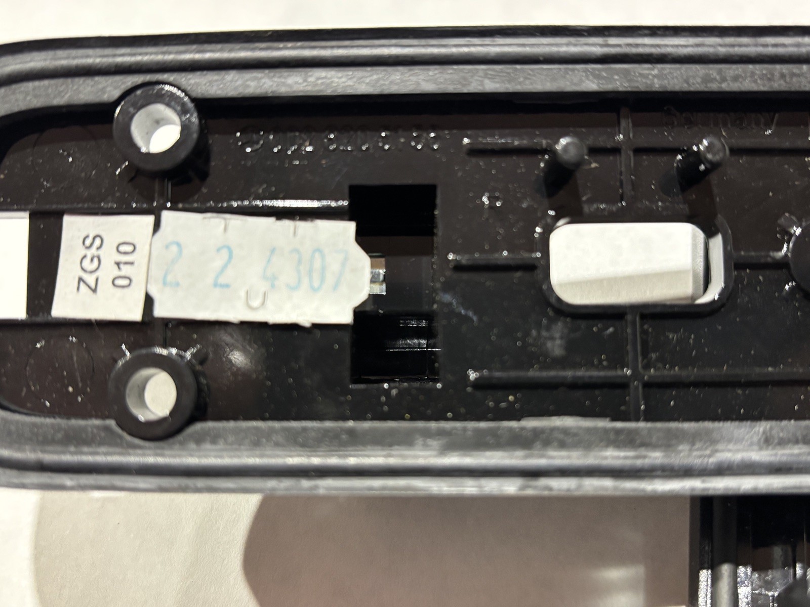 Genuine Mercedes Atego front top roof Left & right Light A0028205056 or 5156