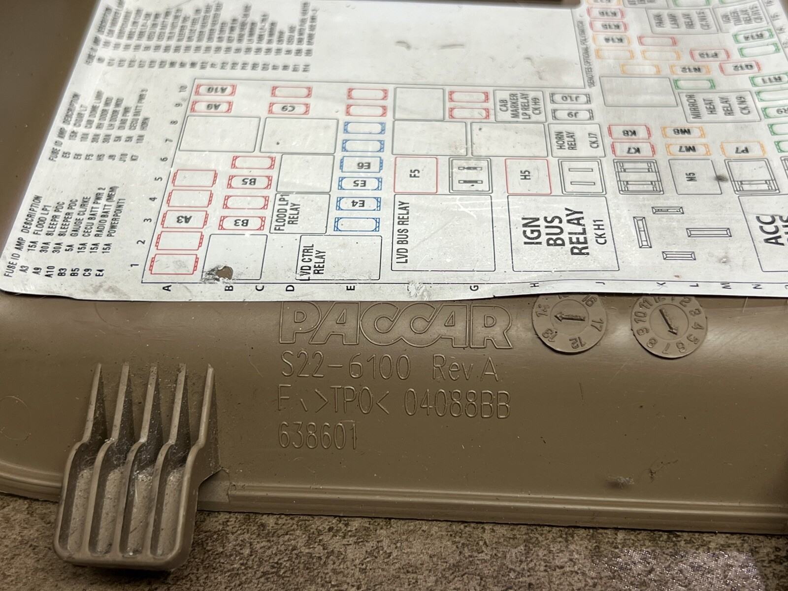 Paccar KW Fuse Cover Dash Panel S22-6100 / 04088BB *Ready To Ship*
