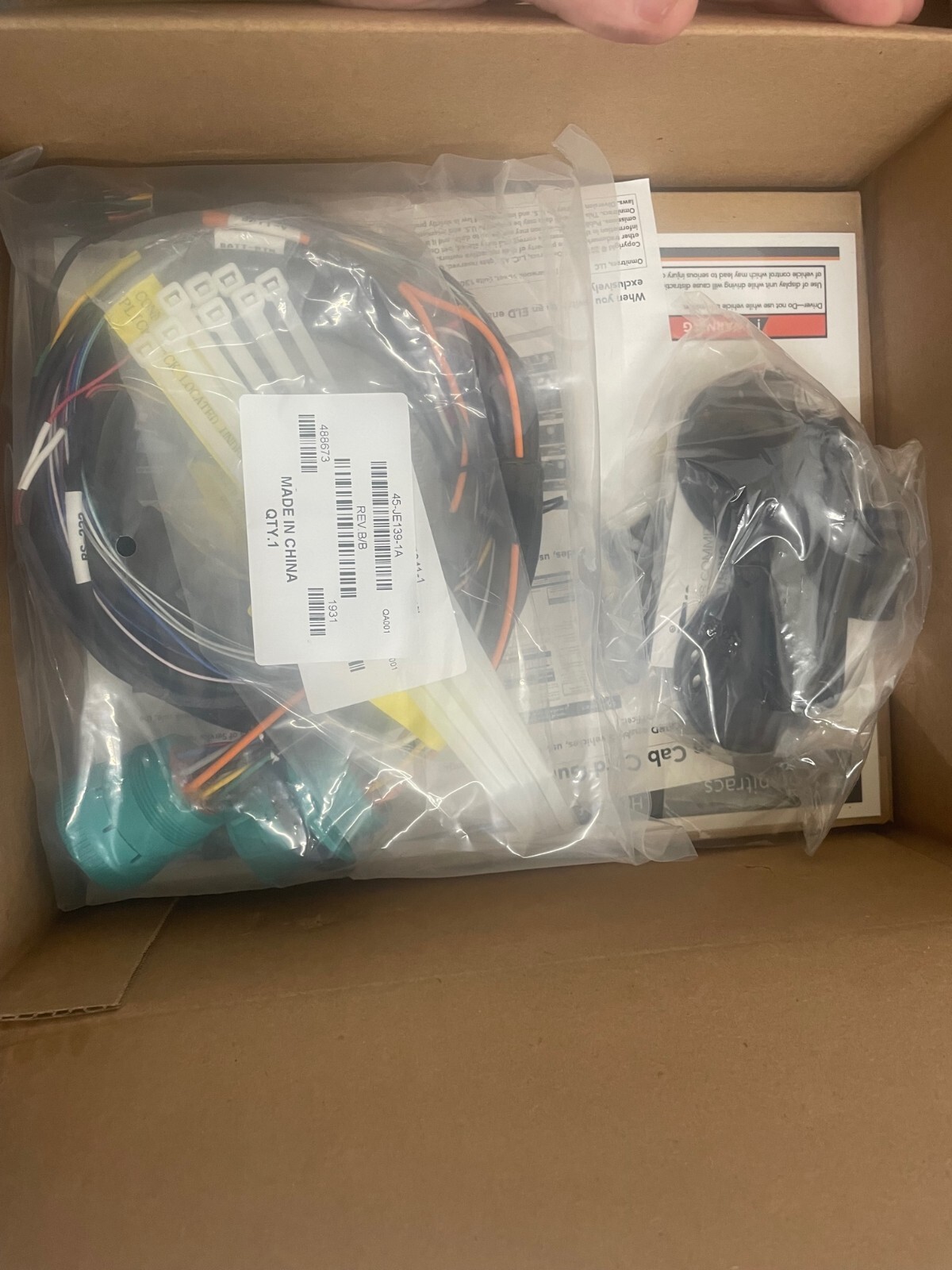 PANA PACIFIC PP807102 – Omnitracs IVG – 9-PIN, FREIGHTLINER P *D ,
