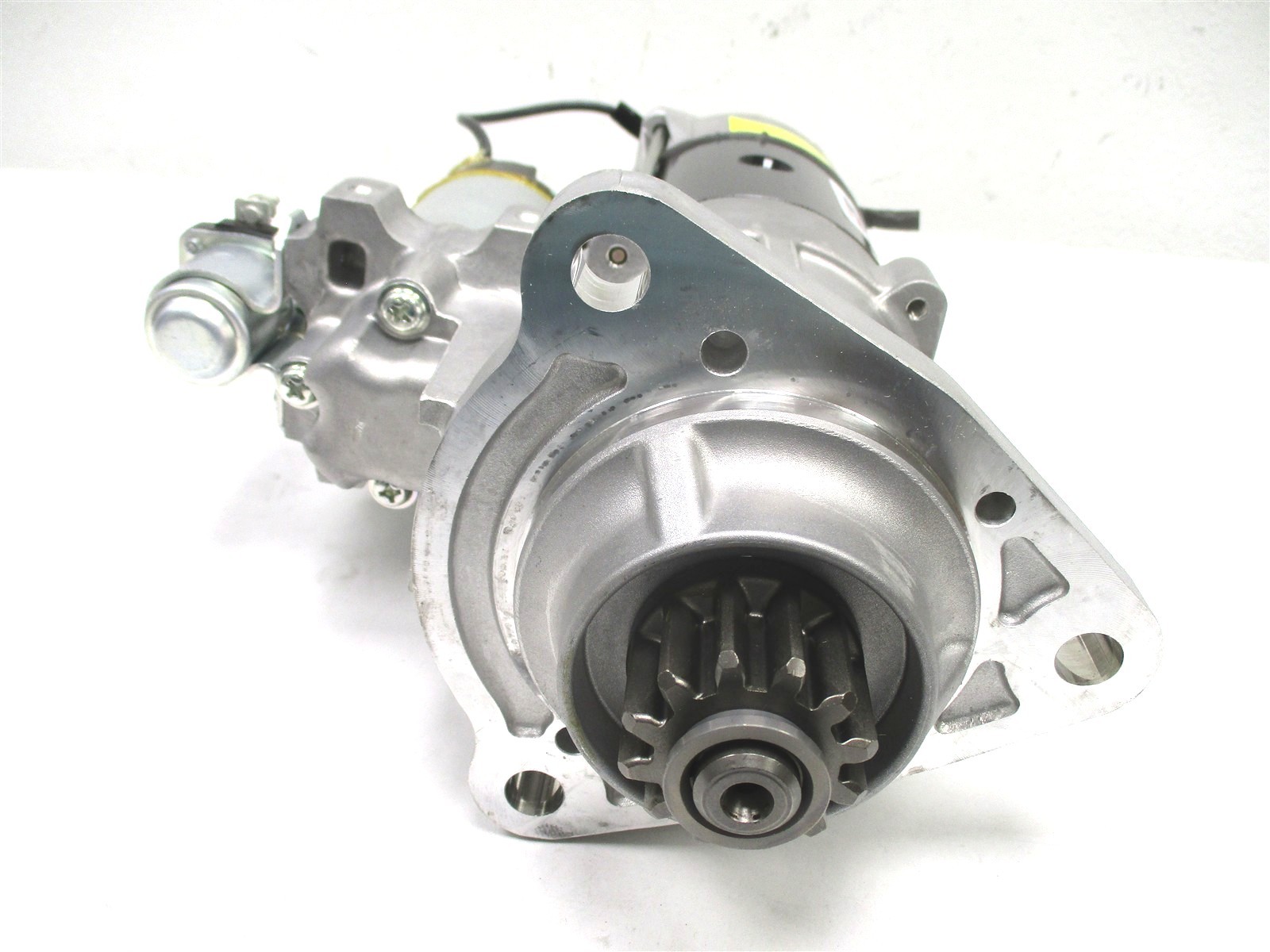 FL0189 GENUINE MITSUBISHI DIAMOND 39MT STARTER 12V 12T CW DD13/15/16 8200434