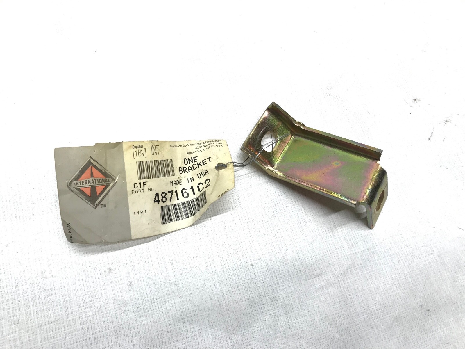 NEW Navistar International Splash Bracket 487161C2 *FREE SHIPPING*