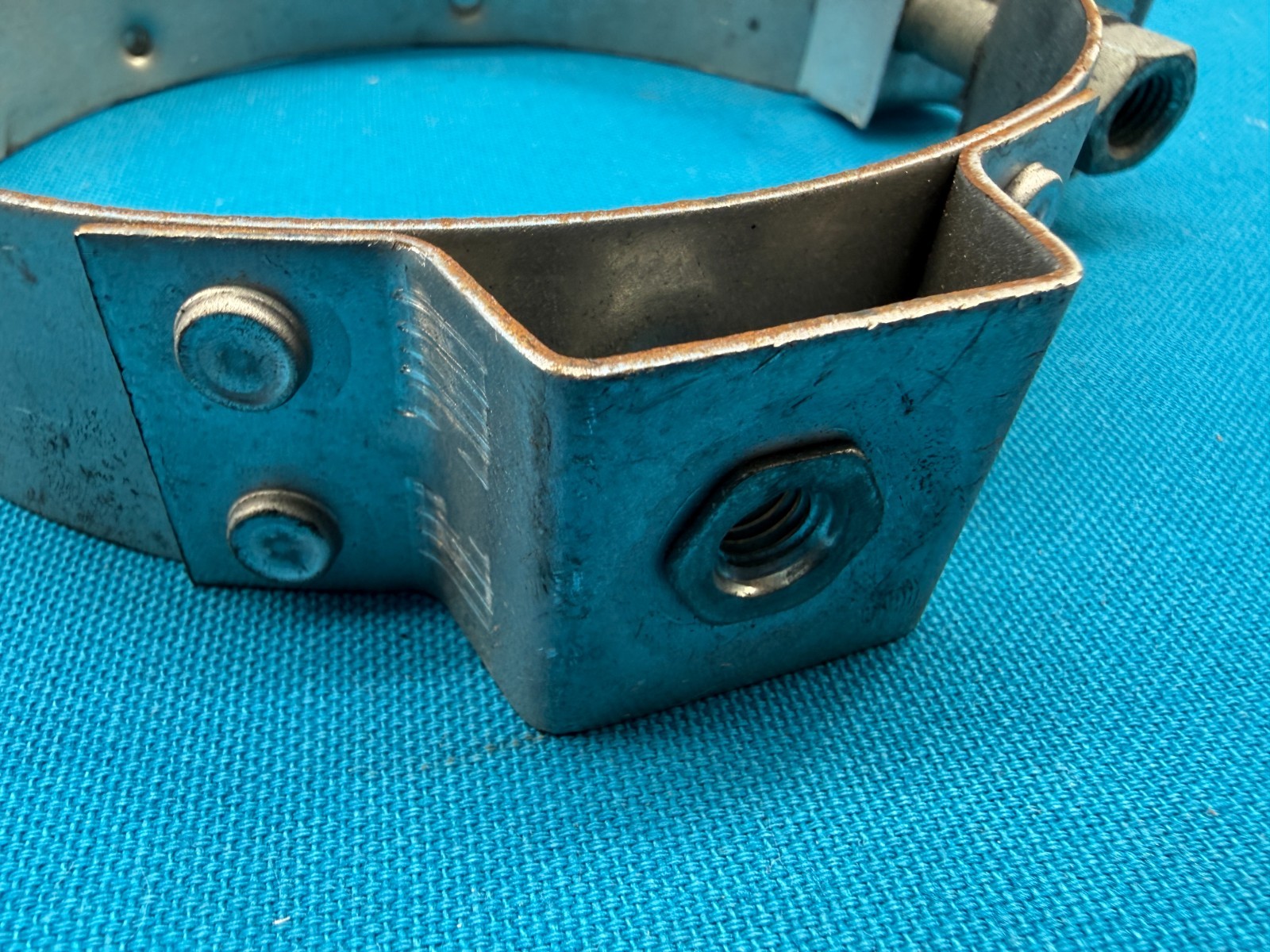 Fleetrite FLTEC500PLAB Navistar Muffler Exhaust Tail Pipe Clamp