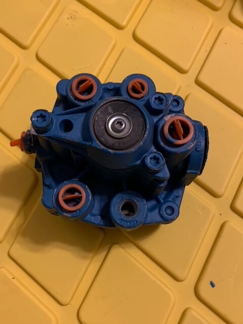 BENDIX EMERGENCY RELAY VALVE OR281865X PART NUMBER