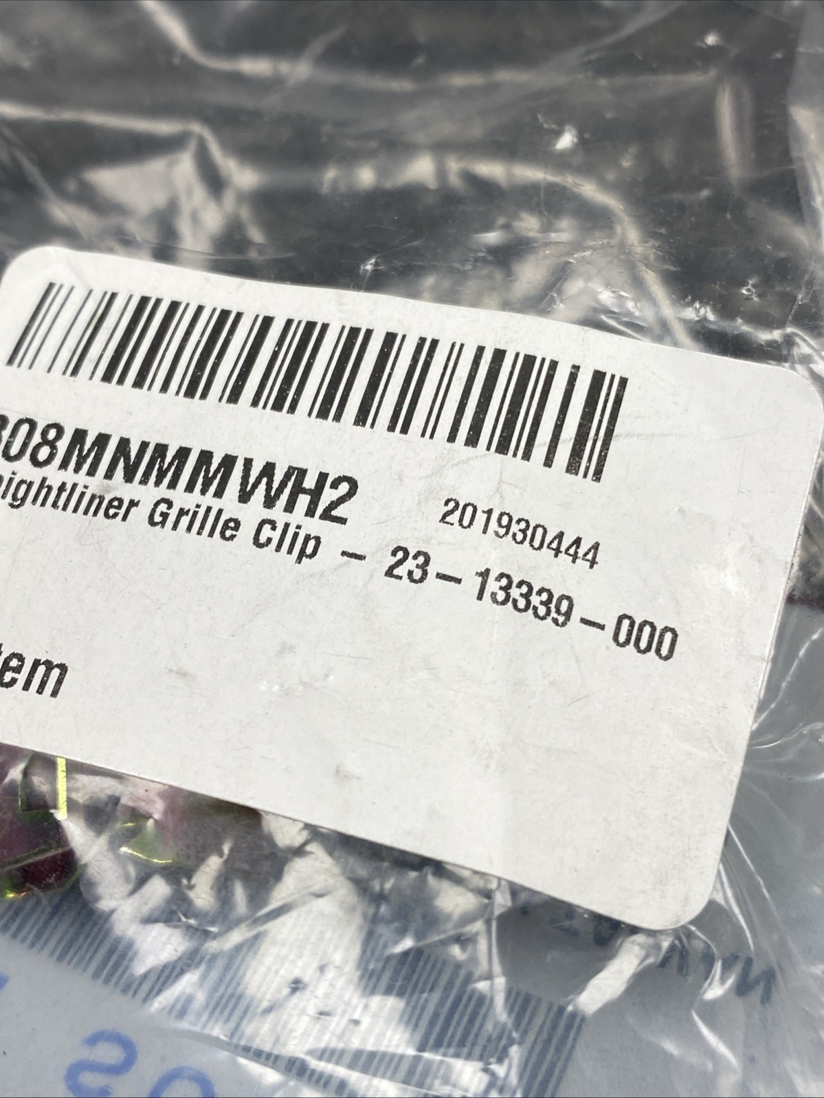 23-13339-000 Grille Molding Clip Steel, Zinc Chrome Plated, Freightliner