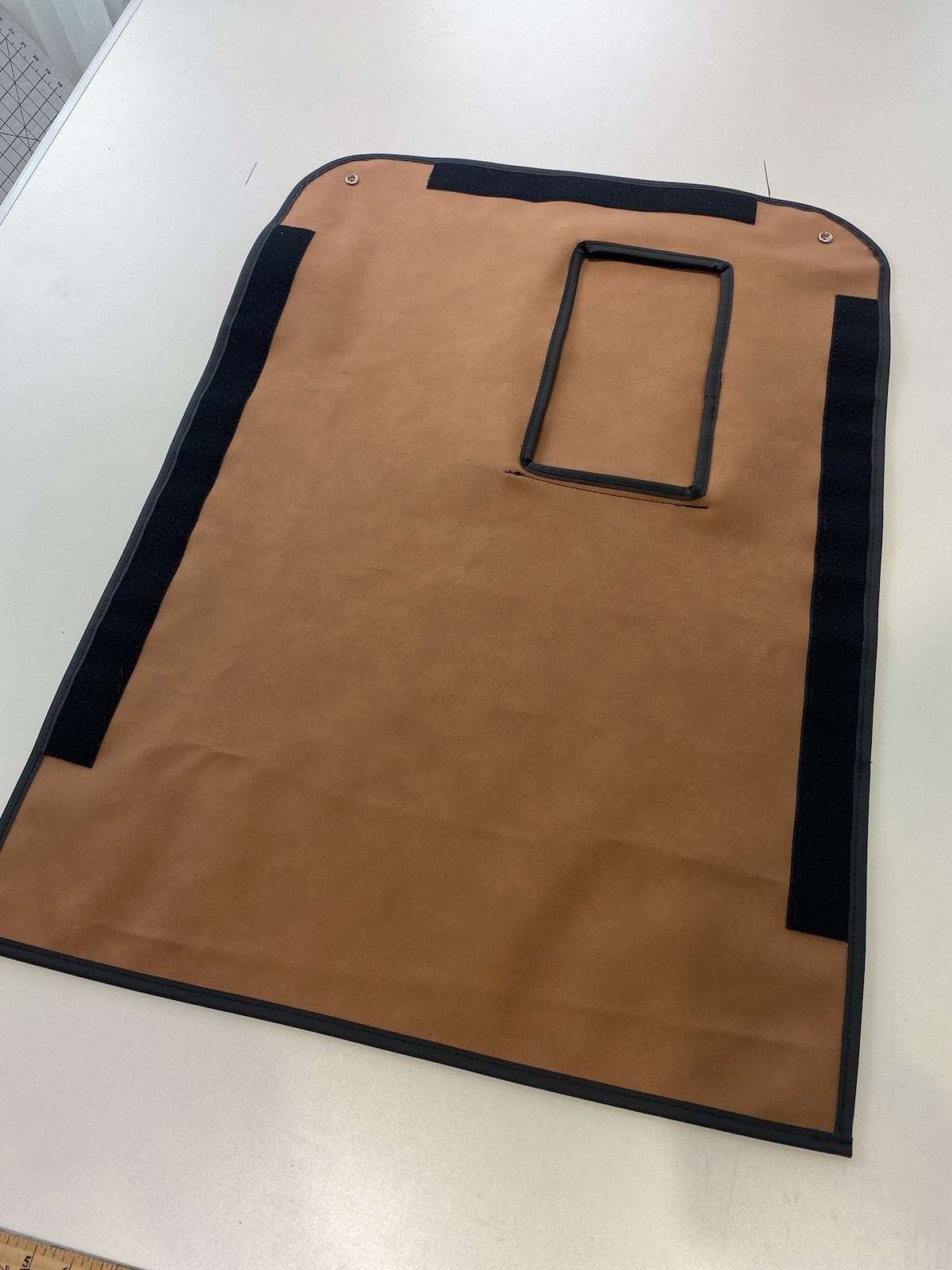 Peterbilt 379 389 Sleeper Door COVER Door Curtain 34,5х25