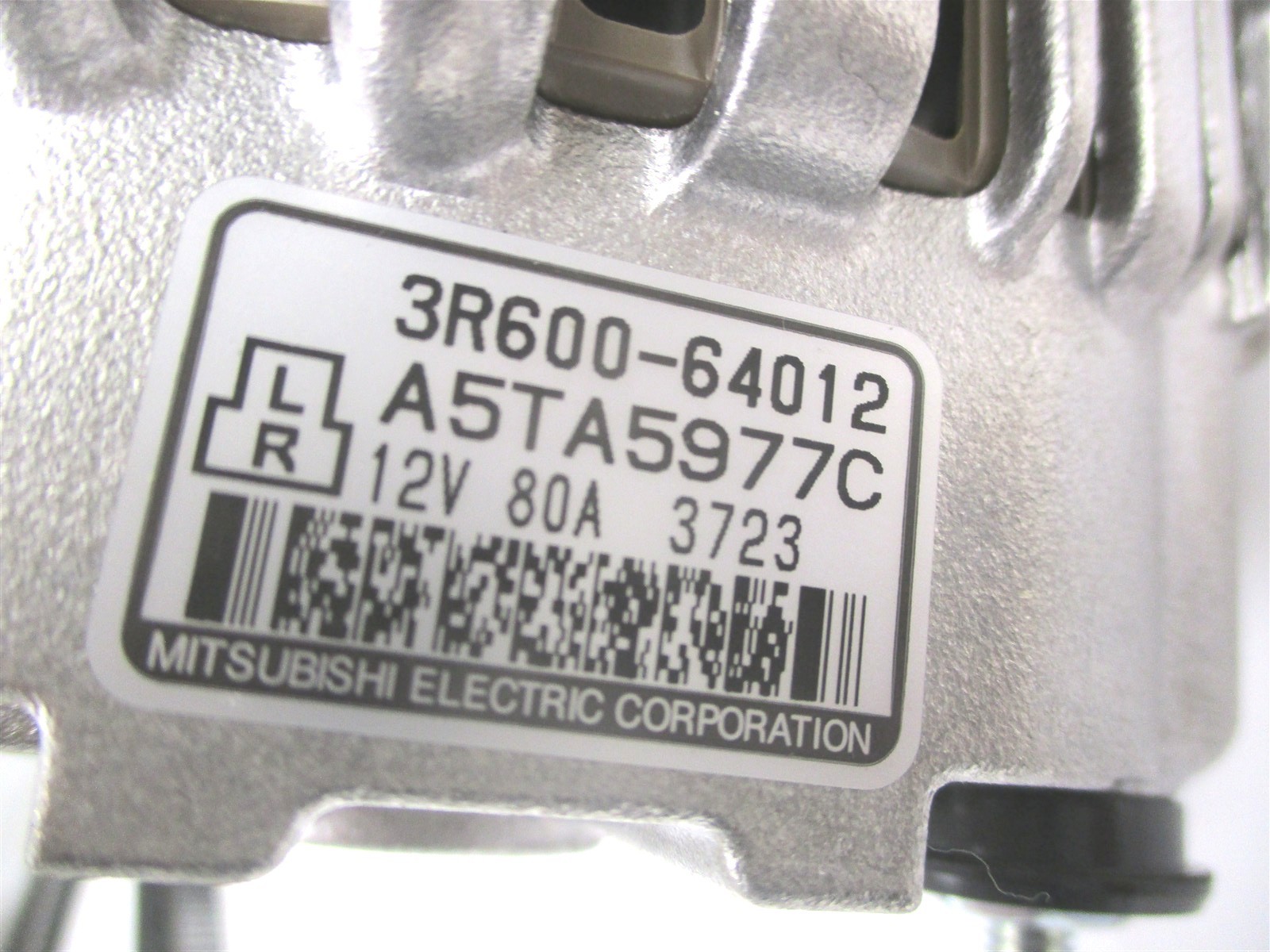 3C582-97200 GENUINE KUBOTA ALTERNATOR KIT M5040 M6040 M7040, M8540 3R600-64010