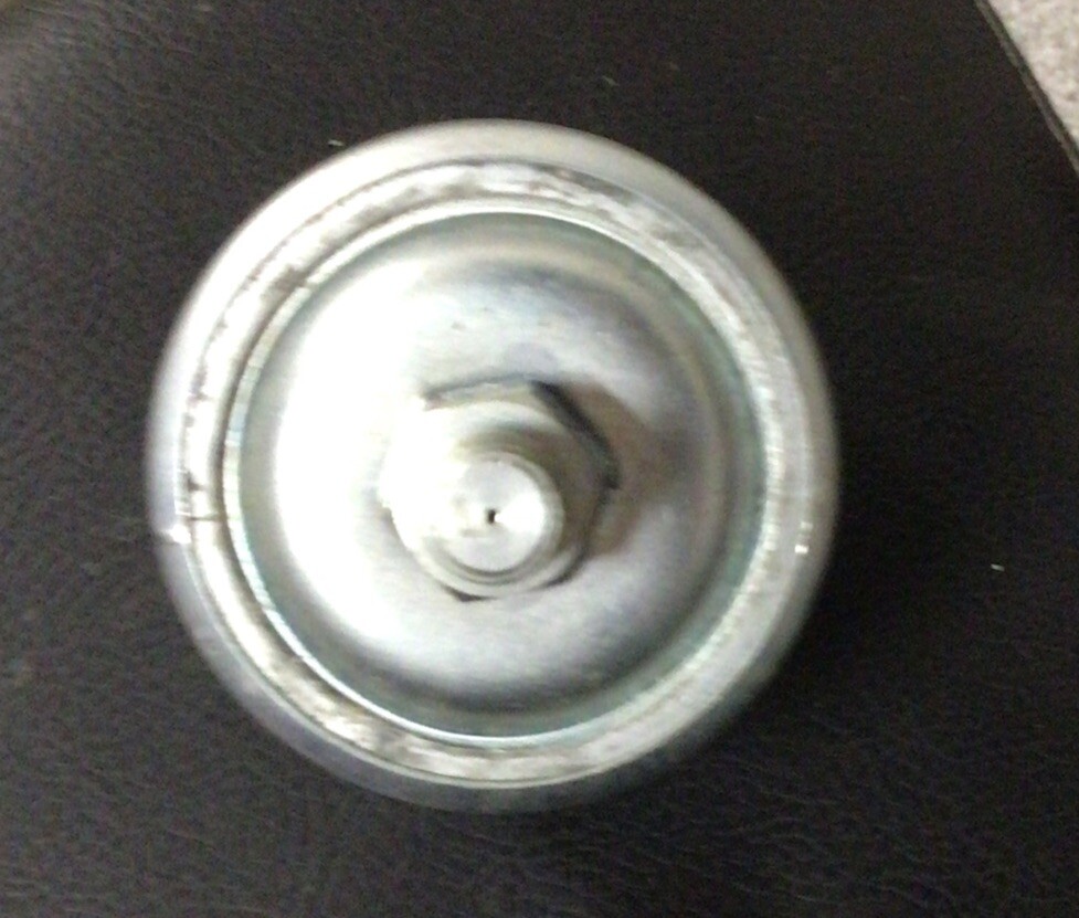 NOS 6831 Oil Pressure Sender Thread Size 1/8-27 NPT