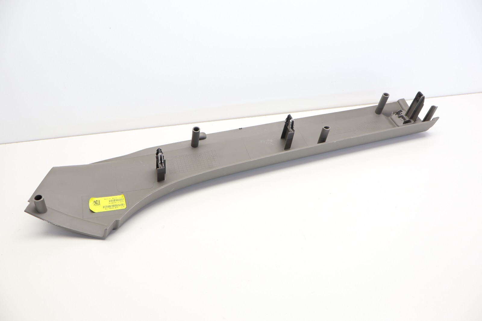 2022 PETERBILT 579 PACCAR FRONT LEFT INTERIOR TRIM PANEL ABOVE DOOR S60-1468