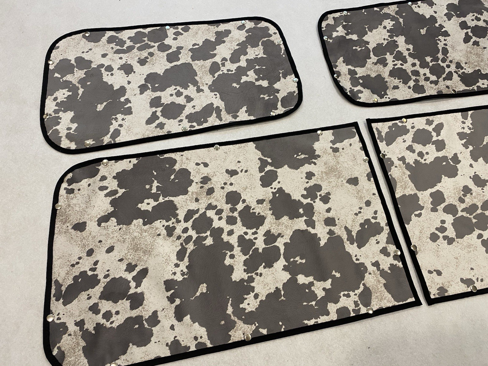 VOLVO VNL 770 780 860 CURTAINs window SLEEPER Set Of 4. All Windows