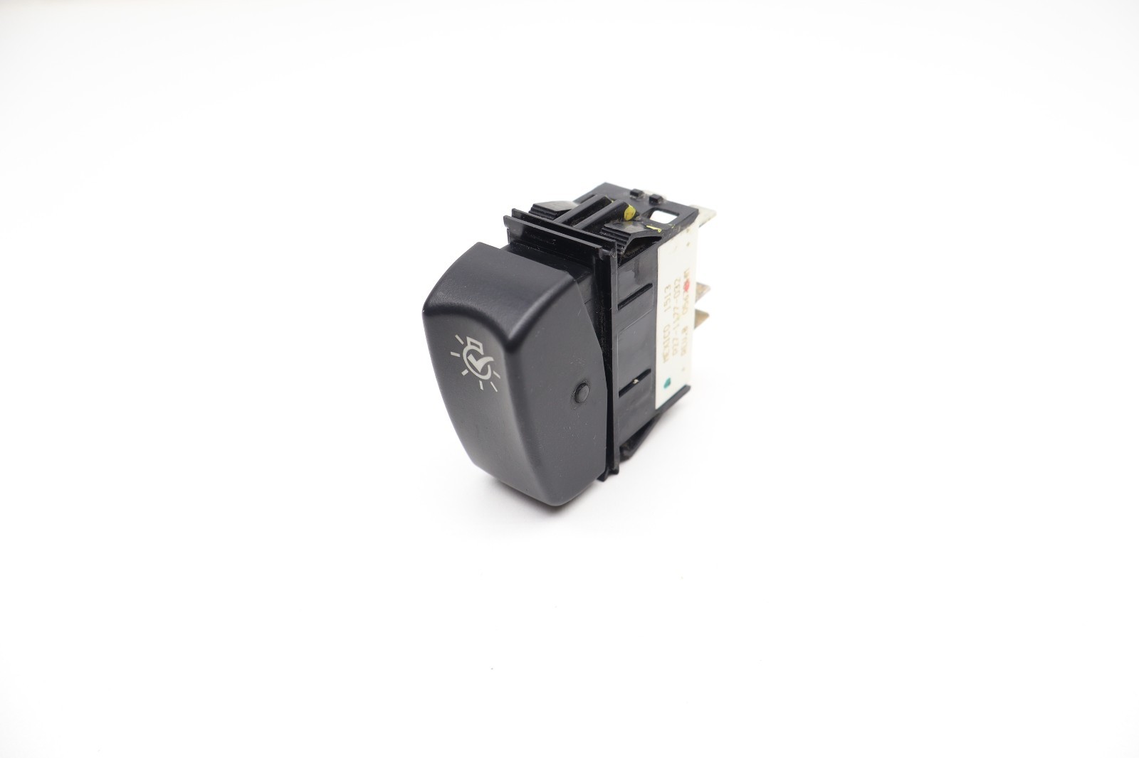 2013-2019 PETERBILT 579 DASH PTI PTE TRIP LIGHT SWITCH P27-1177-032