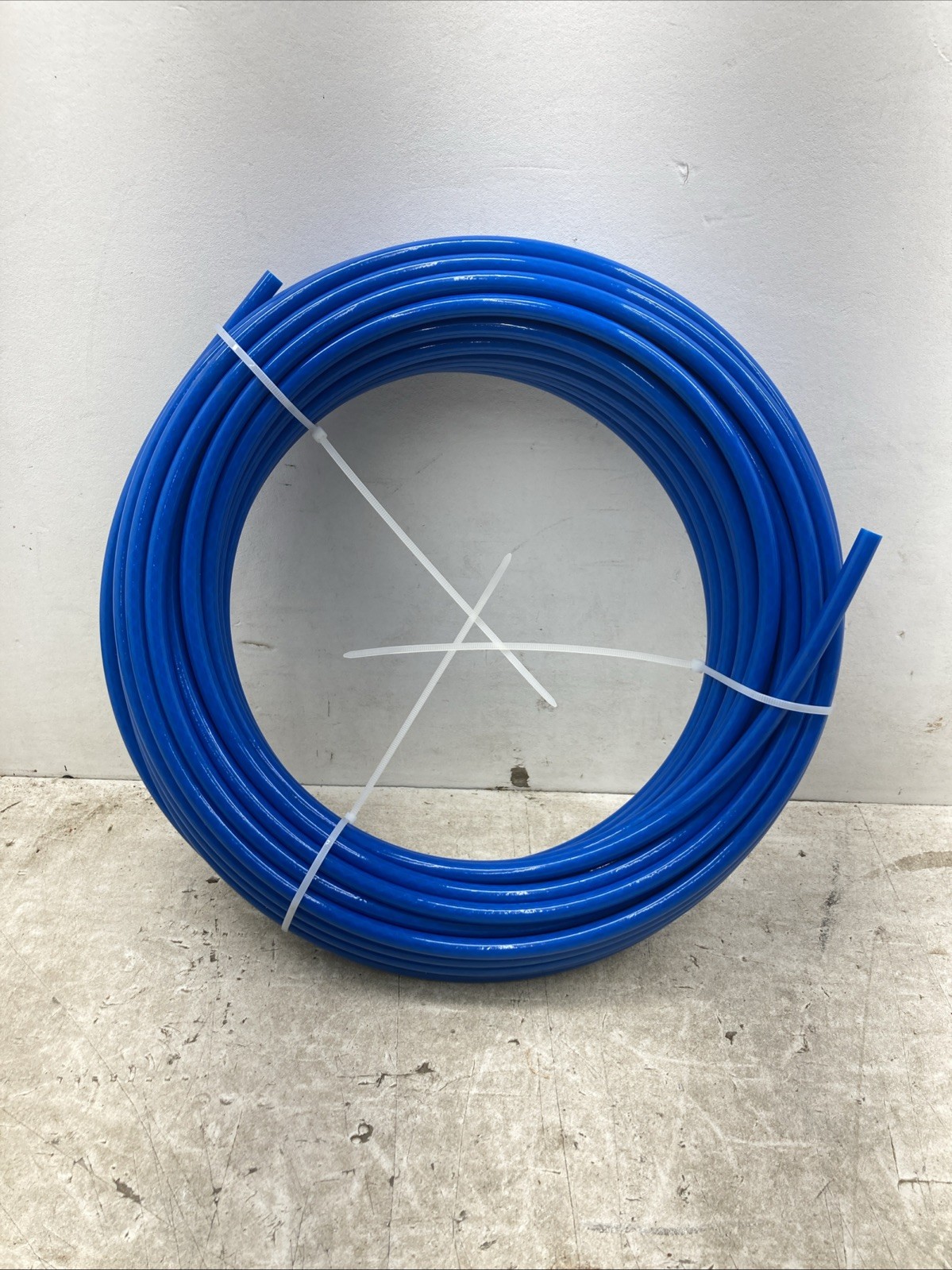 3/8” X 100’ Blue Nylon Tubing 2432-38100BL (New Old Stock)