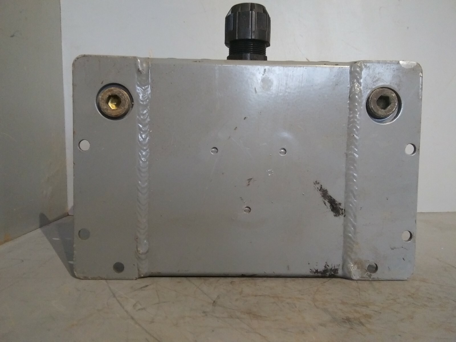Betts Industries Trailer Plug, SAE J560