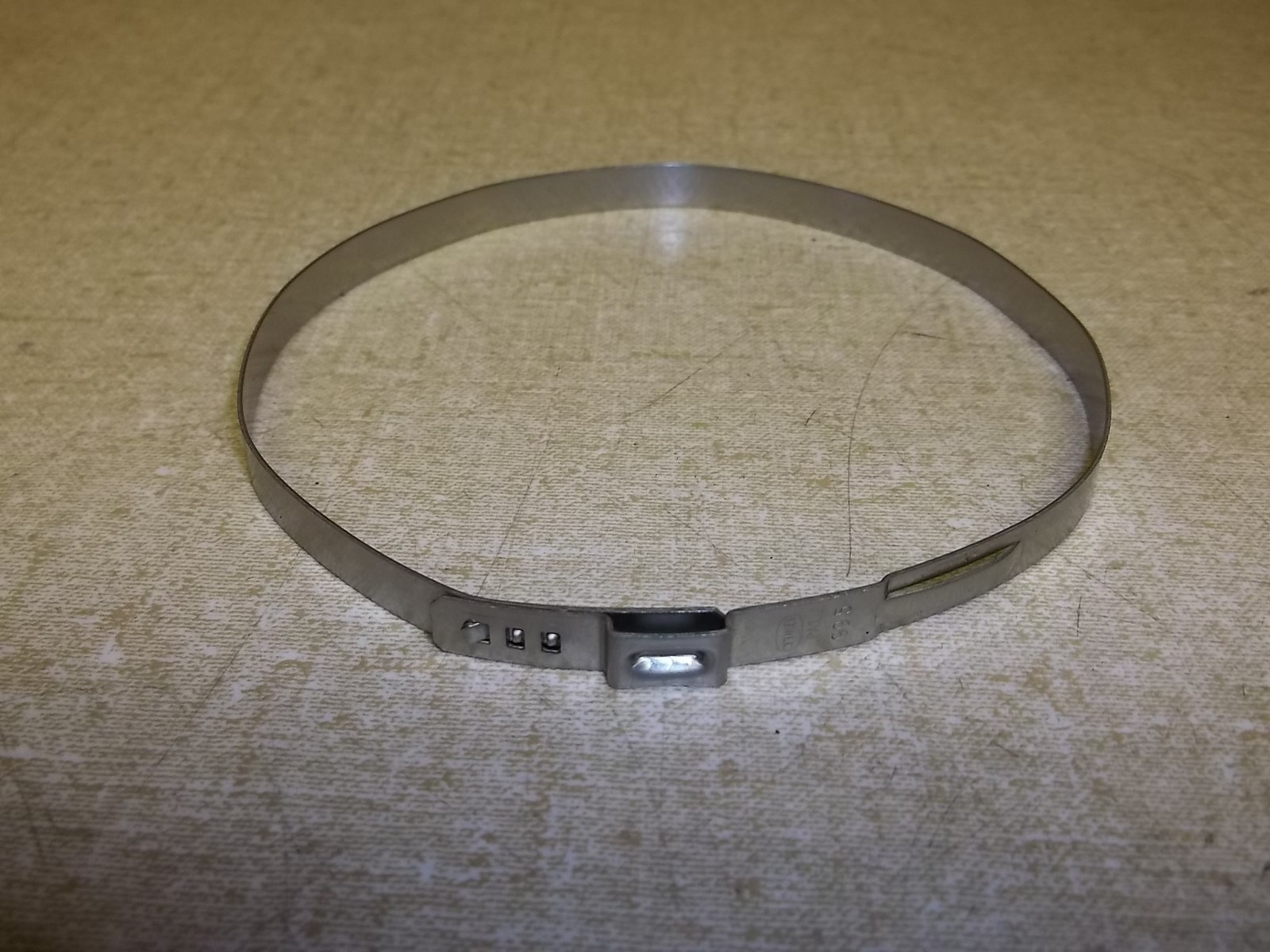 NEW Oetiker Pat995 Drive Shaft Boot Clamp 12-1/8″ – 12-3/8″ 1/4″ W *FREE SHIP*