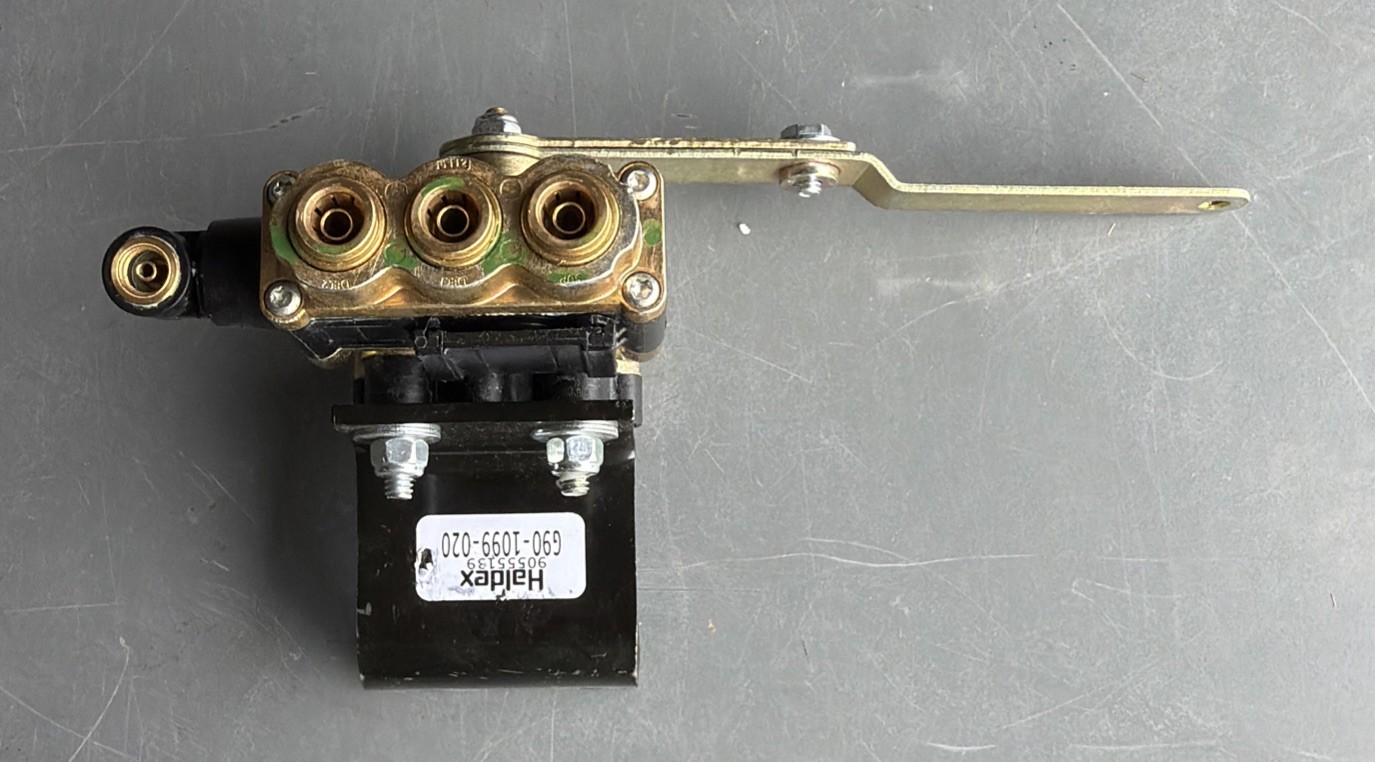 Haldex Precision Response Height Control With Open Dump Valve G90-1099-020