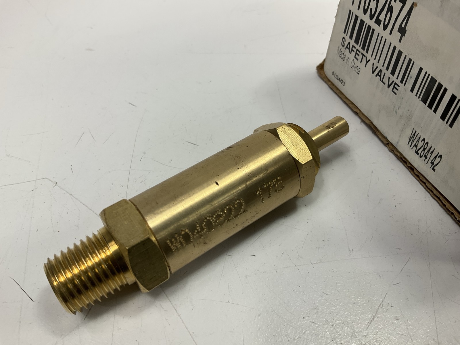 World American WA284142 ST-3 Pressure Relief Valve, 150 PSI. 1/4″ Pipe Thread.
