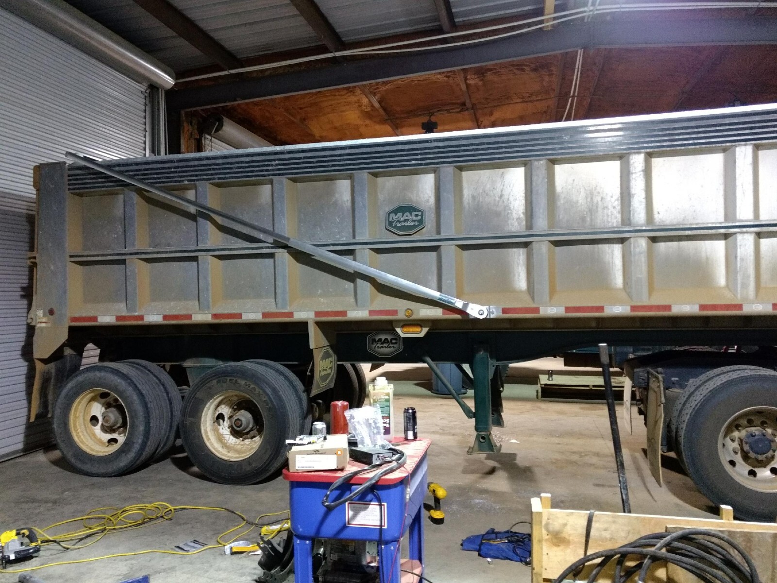 5-Spring Aluminum Dump Truck Flip Tarp Kit ** WITH TARP ** Up To 28′ Bed