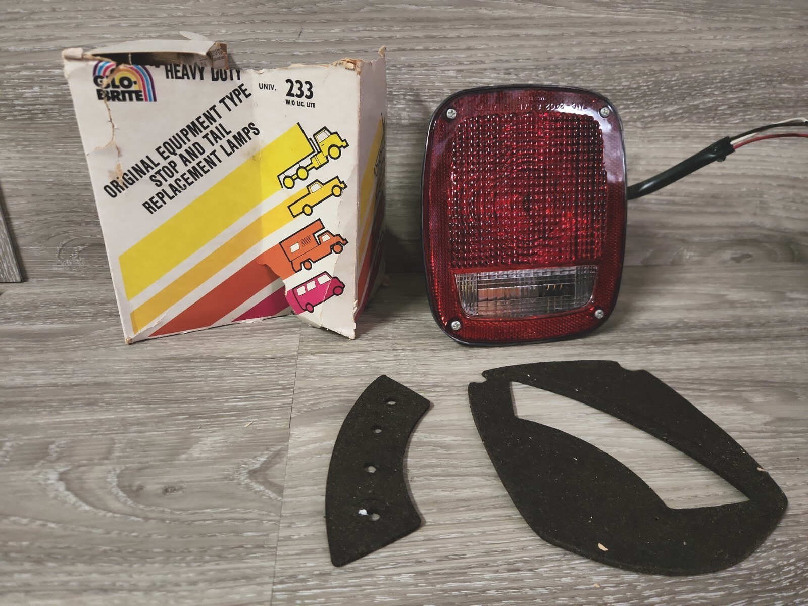 VTG Jeep Brake Tail Stop Light Brake Turn Signal Lamp SAE AILRST-75 TMC 187