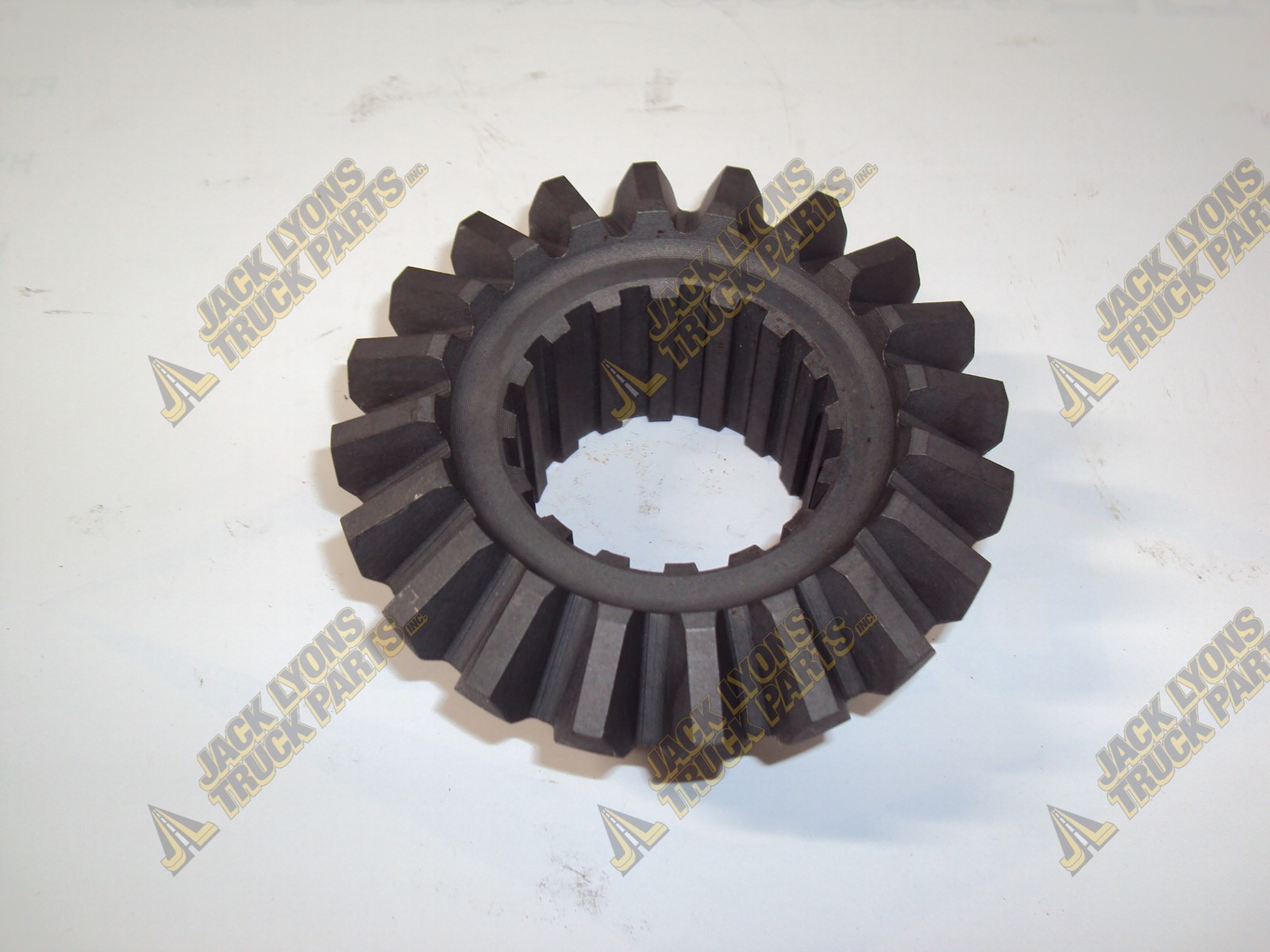 110810 New Eaton Dana Spicer OUTPUT SIDE GEAR