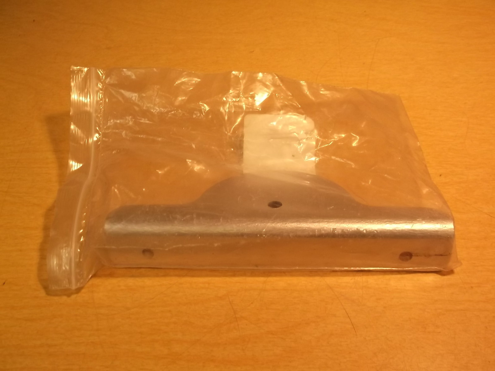 NEW Navistar International Lower Mirror Bracket 500611C1 *FREE SHIP*
