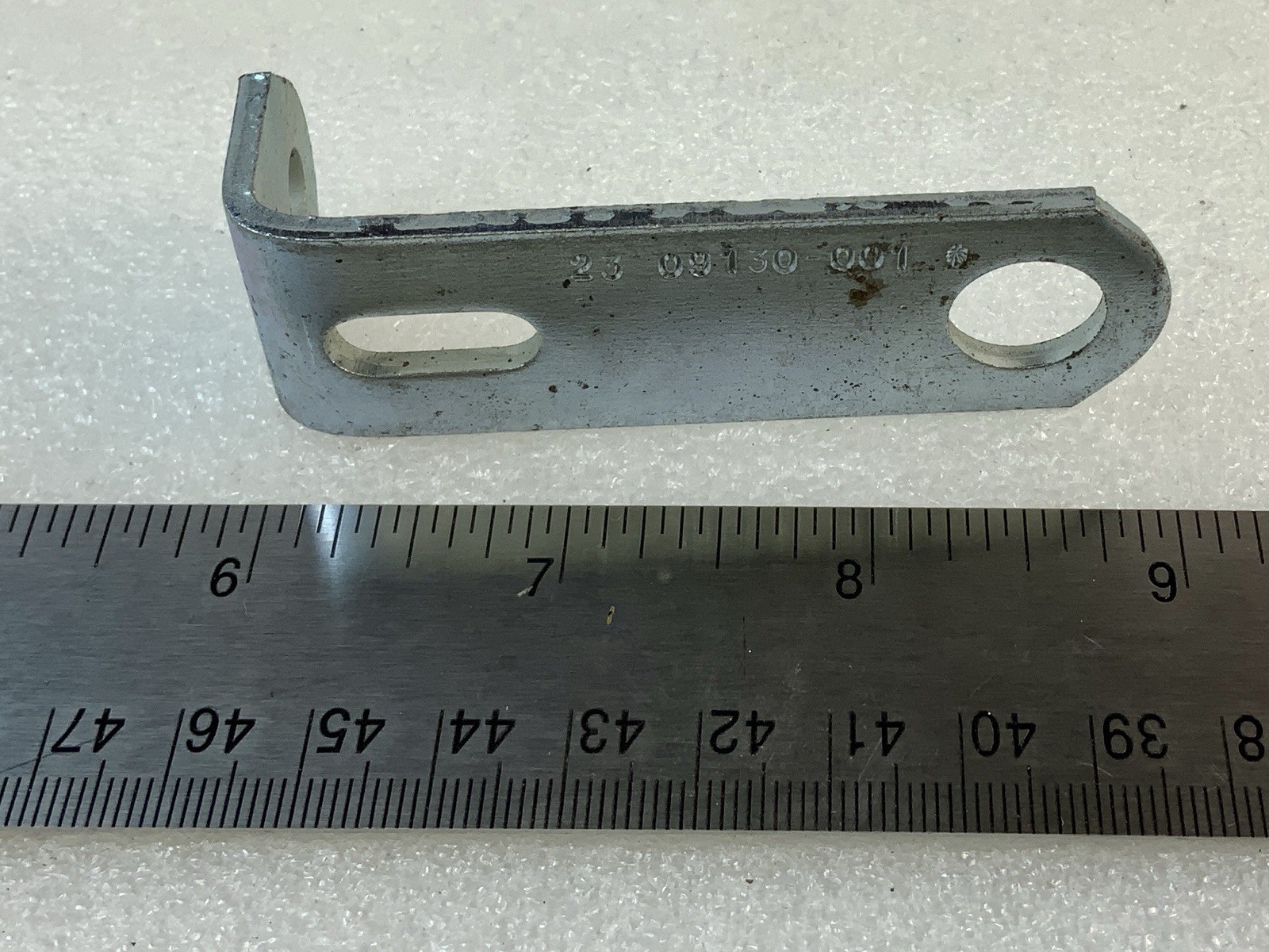 FREIGHTLINER BRACKET-STANDOFFP/N: 23-09130-001 NEW OLD STOCK