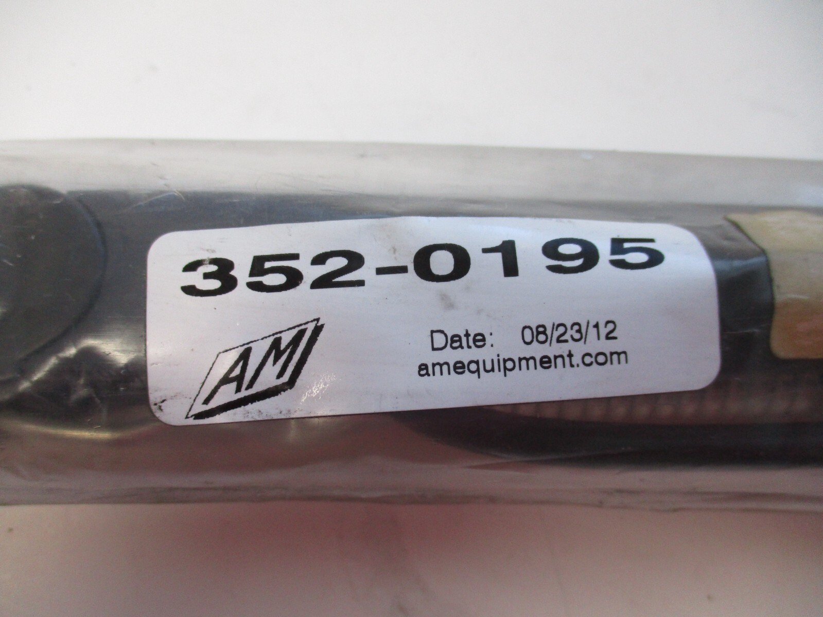 AM EQUIPMENT 1′ 7″ ARM, P/N 352-0195 ASSY, WIPER SYSTEM