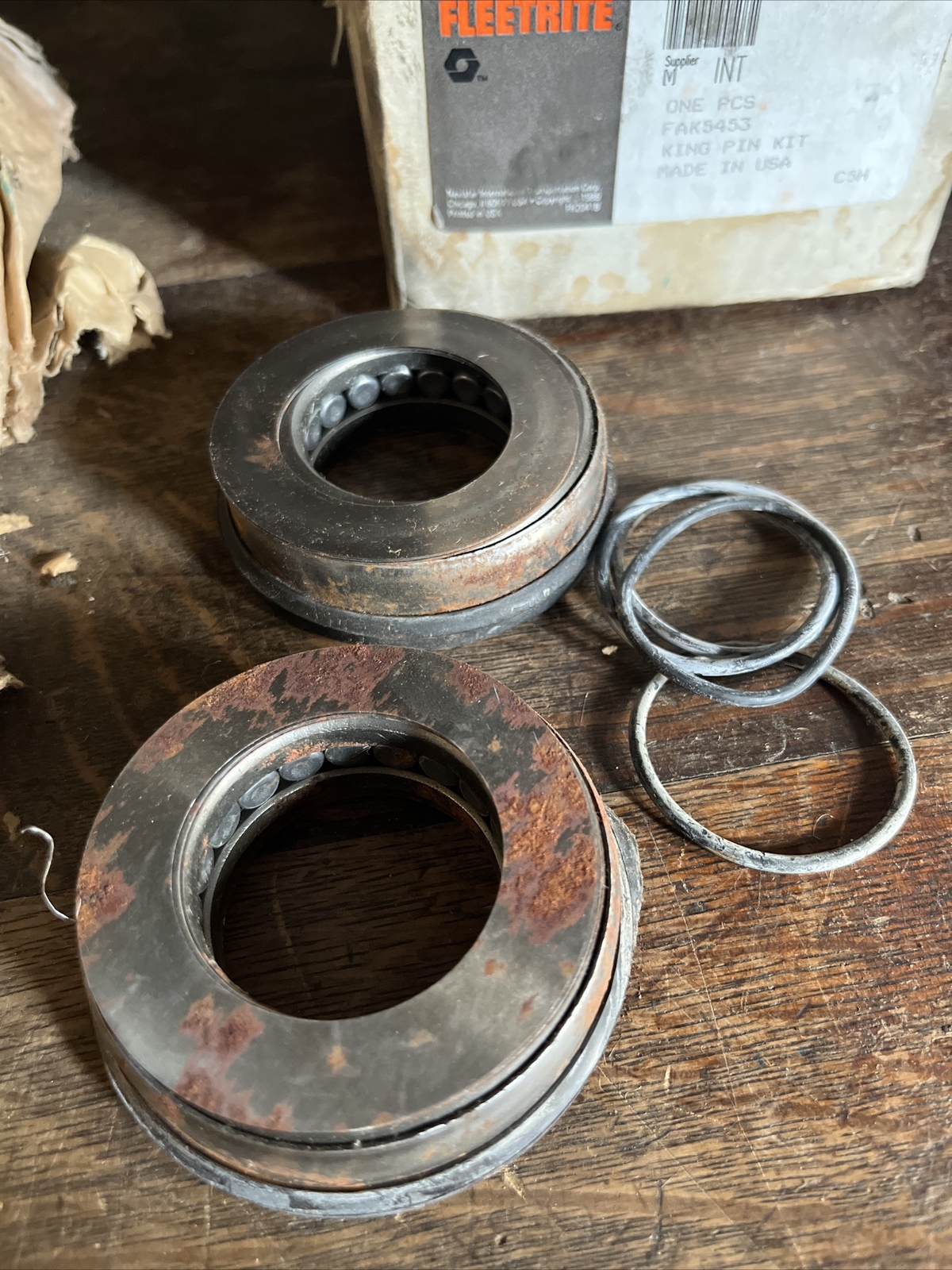 International Fleetrite FAK5453 King Pin Set
