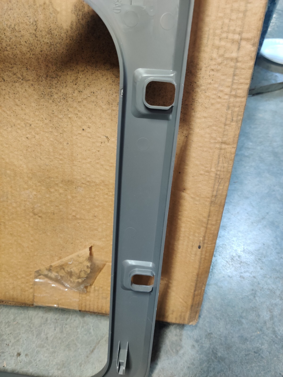 Peterbilt S63-6107-0281 Pad Door Rh POWER WINDOW PANEL (NEW TAKE OFF READ AD)