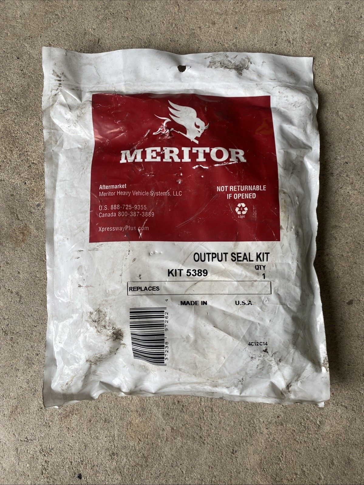 KIT5389 MERITOR TRANSMISION OUTPUT SHAFT SEAL KIT VOLVO 3917771 KIT-5389