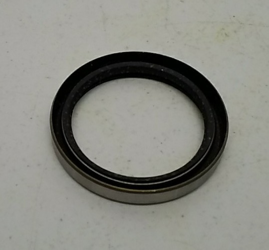 CR Services Oil Seal 16892