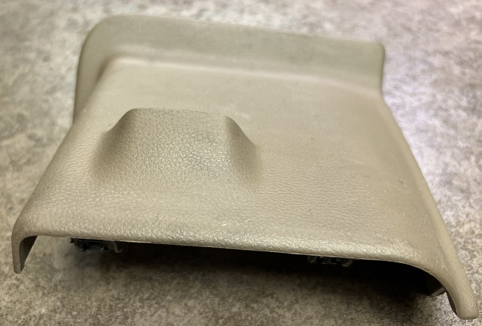 Paccar KW Fuse Cover Dash Panel S22-6100 / 04088BB *Ready To Ship*