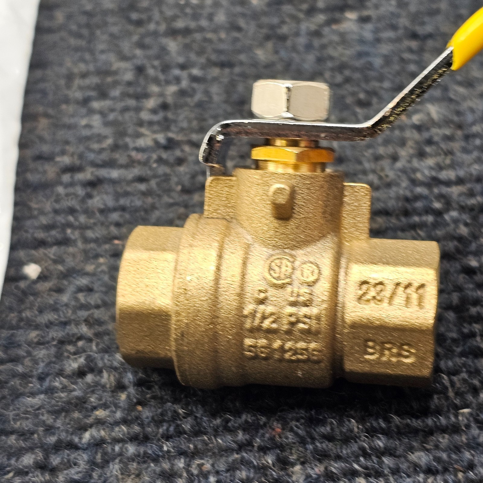 Imperial Supplies 90600 1/4 Straight Handle Ball Valve Bronze