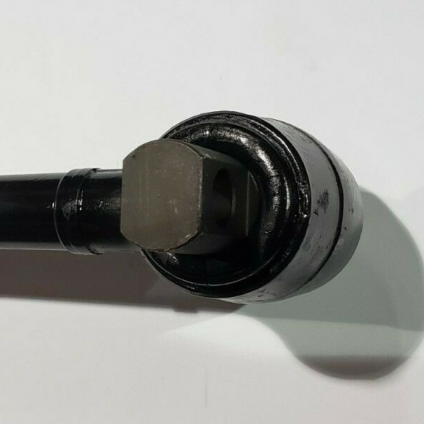 C65-6024-000010440 PETERBILT TORQUE ROD ASSEMBLY AIR TRAC UNIT RUBBER C65-6026