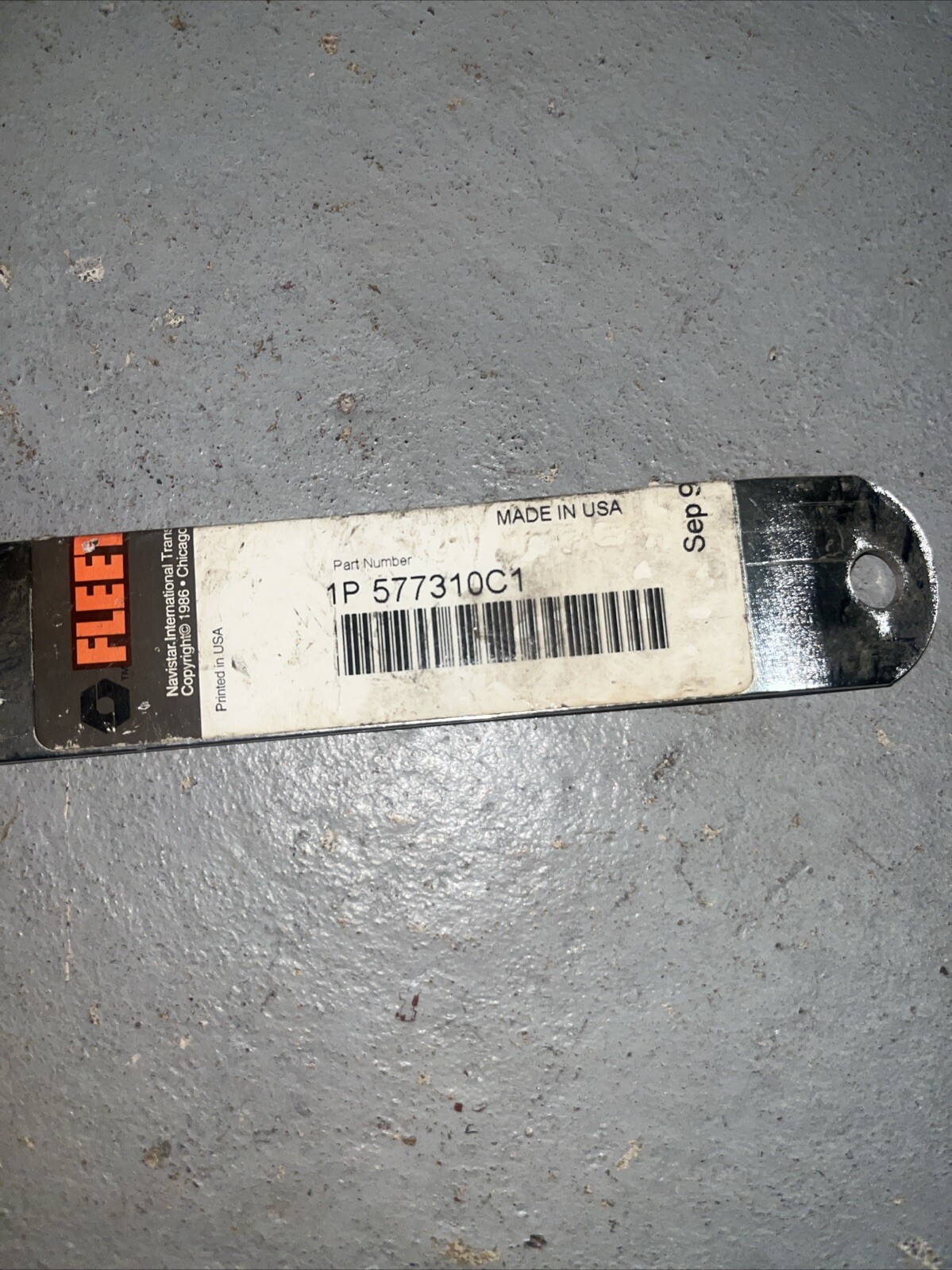 NEW INTERNATIONAL NAVISTAR FLEETRITE BRACE 577310C1 OEM NOS