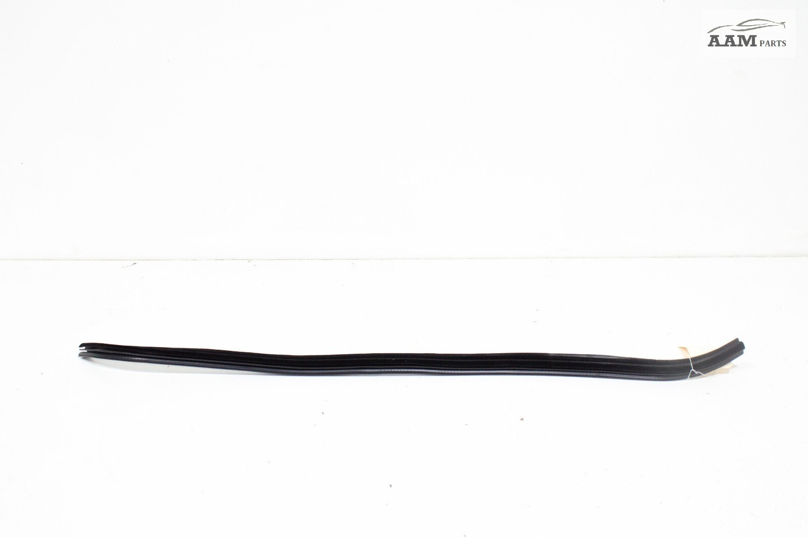 2018-2024 VOLVO VNL 760 FRONT LEFT DRIVER SIDE WEATHERSTRIP SEAL RUBBER OEM