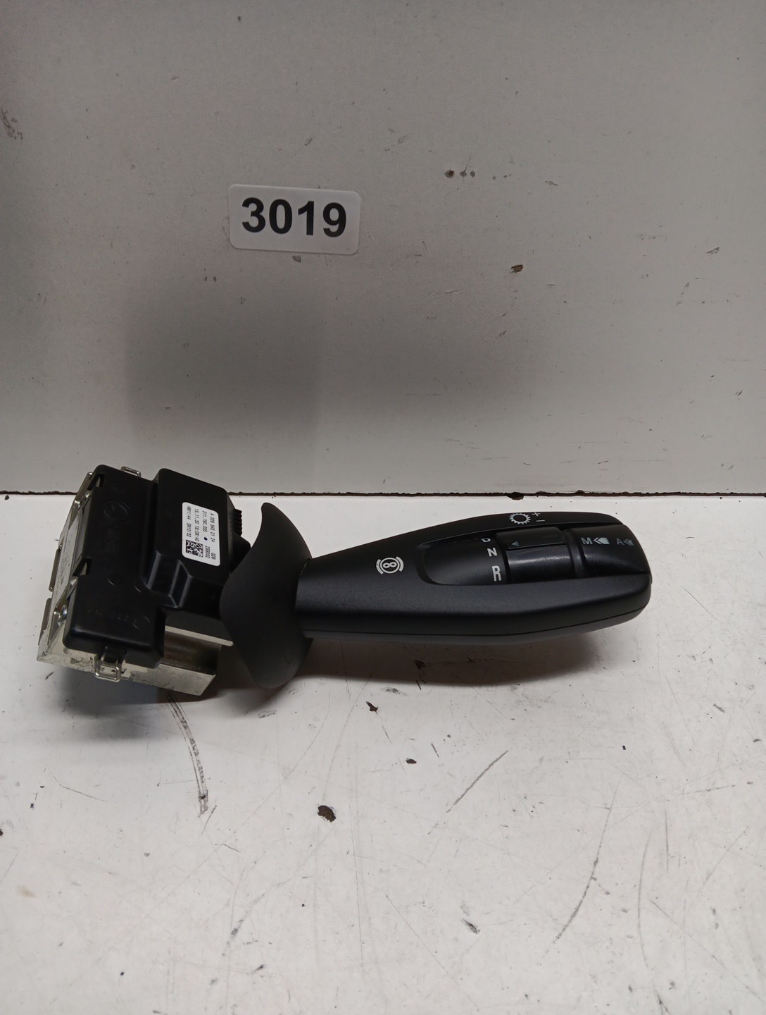 A 009 545 21 24 Freightliner Cascadia Shift Control Lever R, Item # 3019