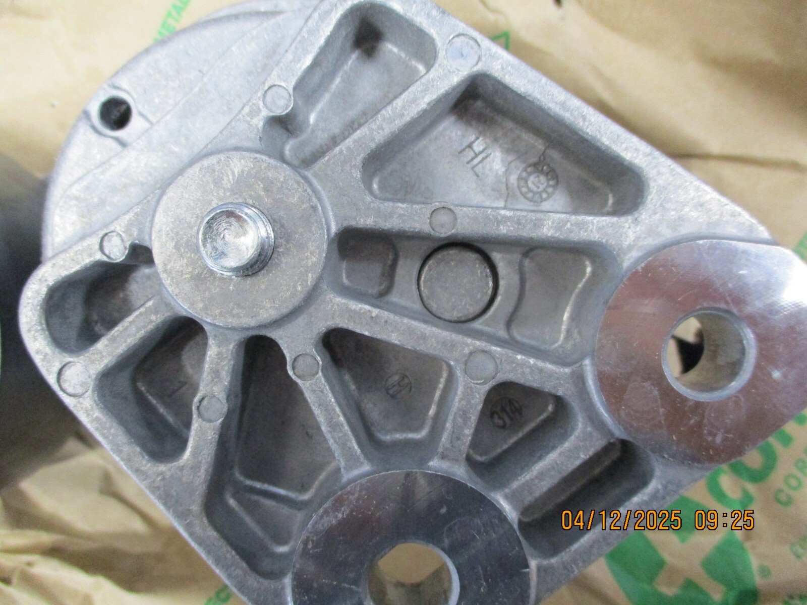 Genuine OEM Volvo D13 a/c belt tensioner 23669027