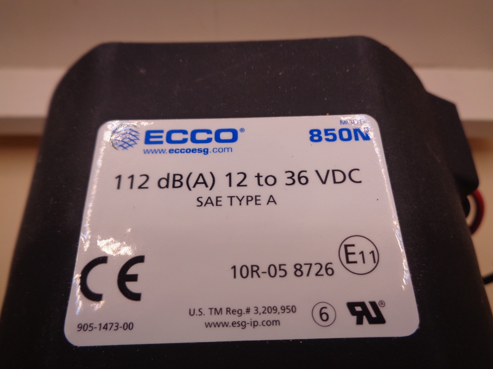 ECCO 850N 800 Series Tonal Surface Mount Back-Up Alarm – 112 dB(A); 12-36VDC