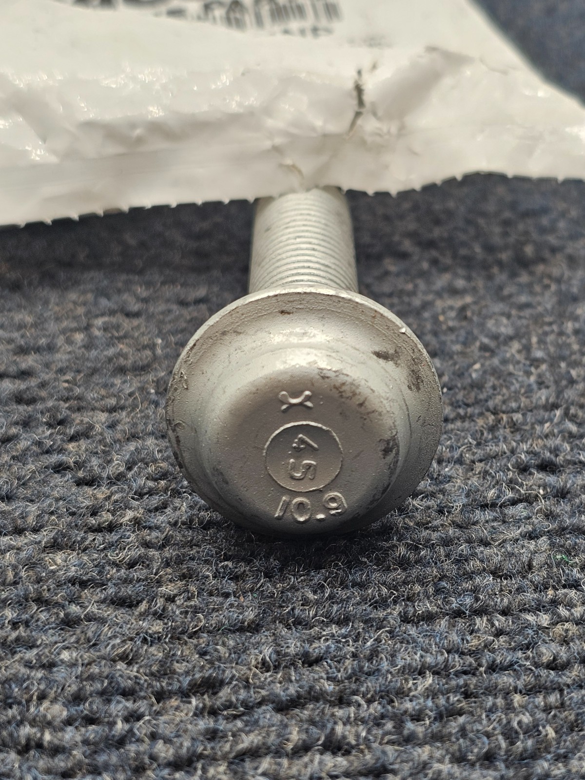 (QTY 2) PACCAR MBT-DT16-45NP Huck Bobtail Bolt 16mm Pin M16 x 45NP