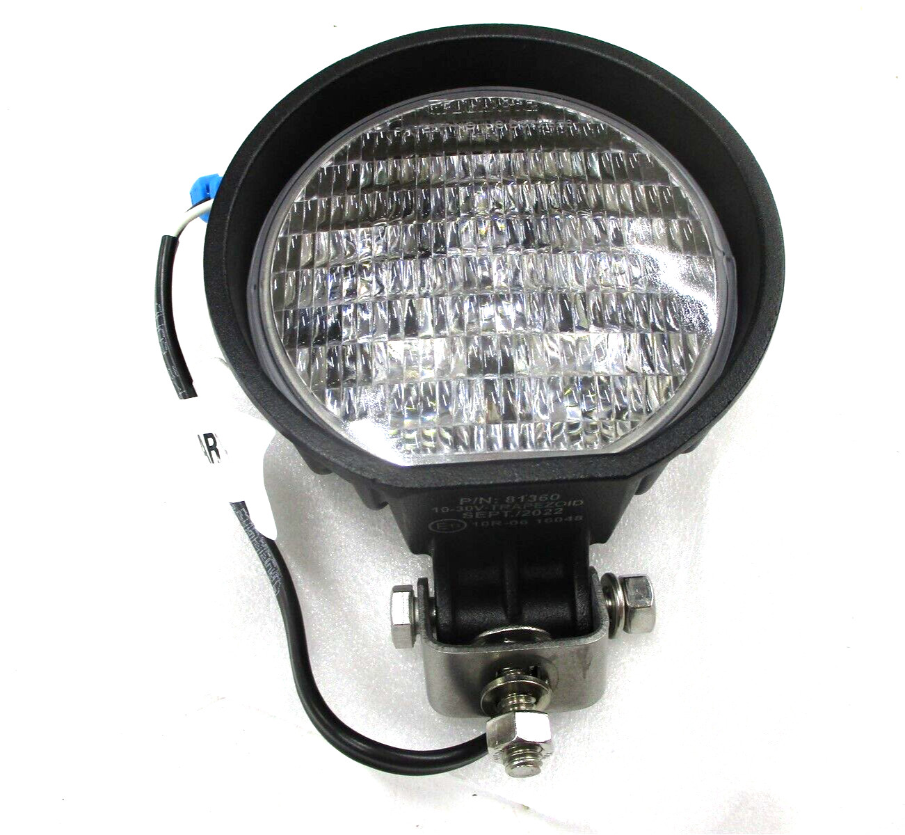 3682350C1 NEW INTERNATIONAL LED FLOOD WORK LIGHT STUD PEDESTAL MOUNTING