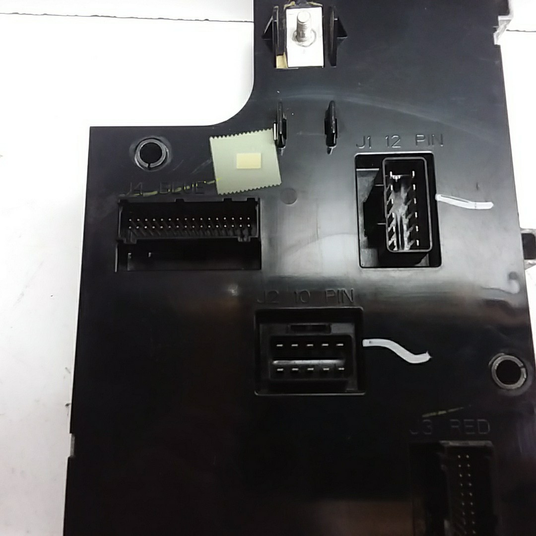 International Body Control Module 3833153C3 Item #3461