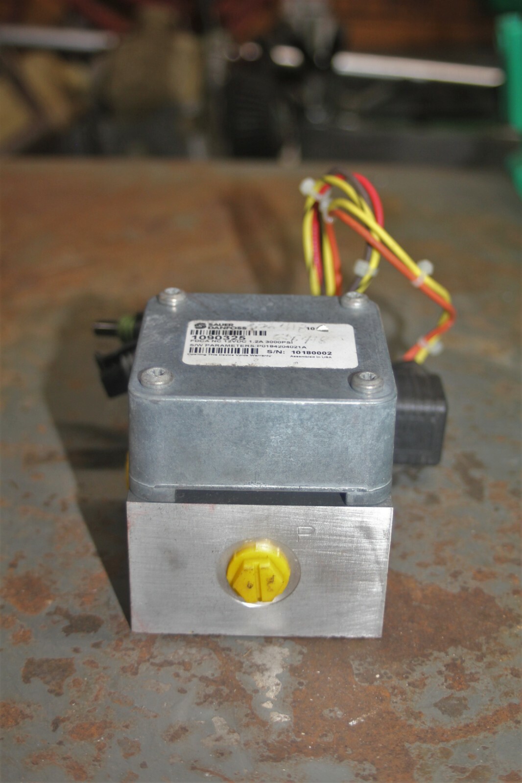 Sauer Danfoss Electric Control Fan Assy. 1090325