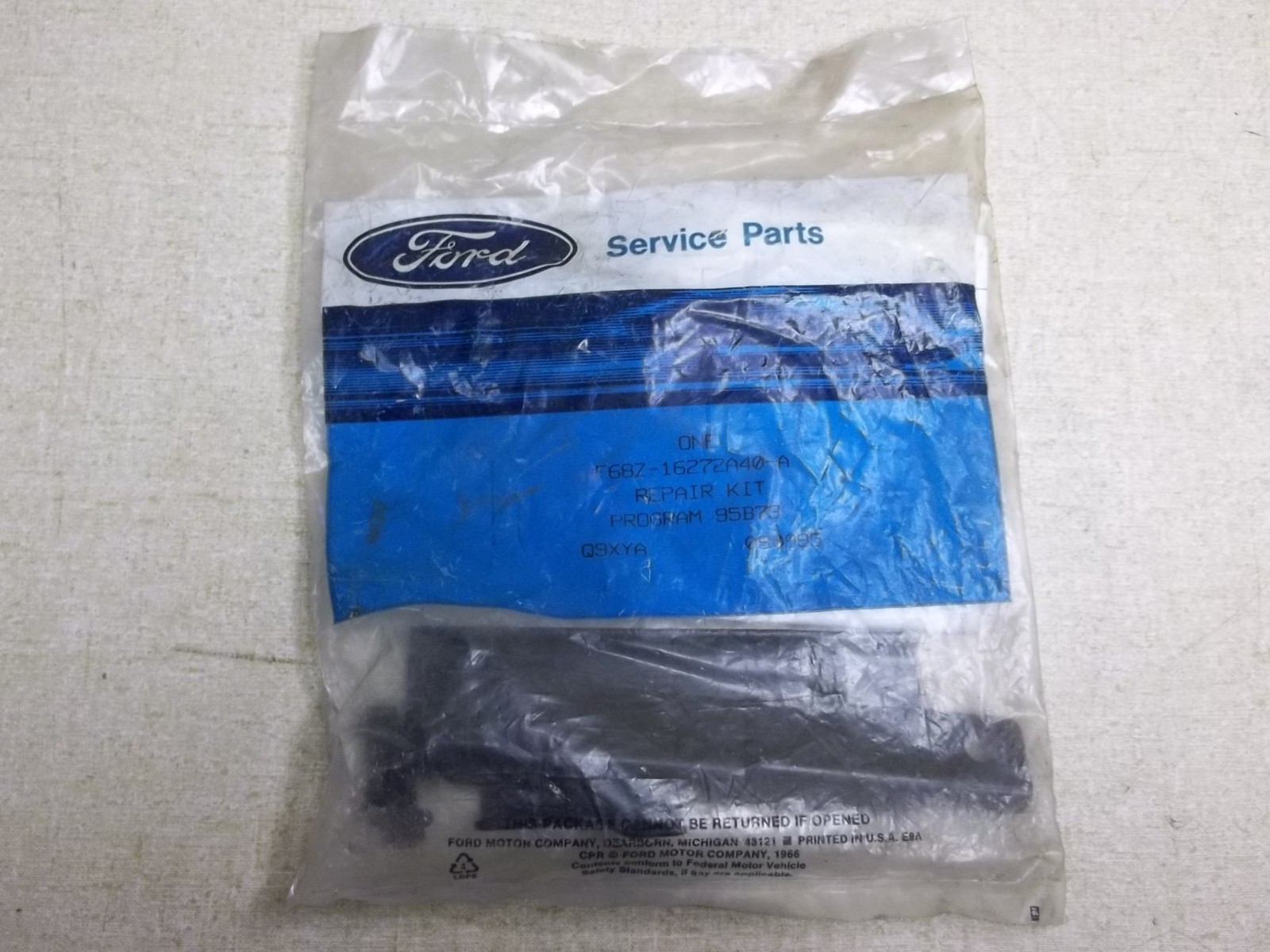NEW Ford F68Z-16272A40-A Sliding Door Repair Kit *FREE SHIPPING*