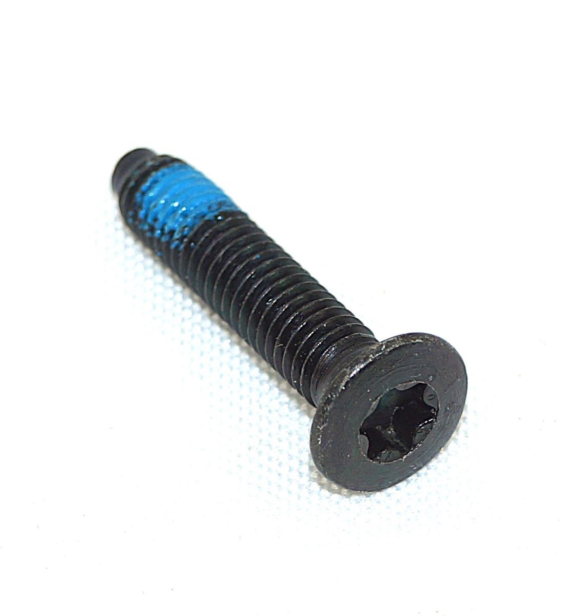 Screw Oval Head M6X1X30 D Freightliner 23-13238-730