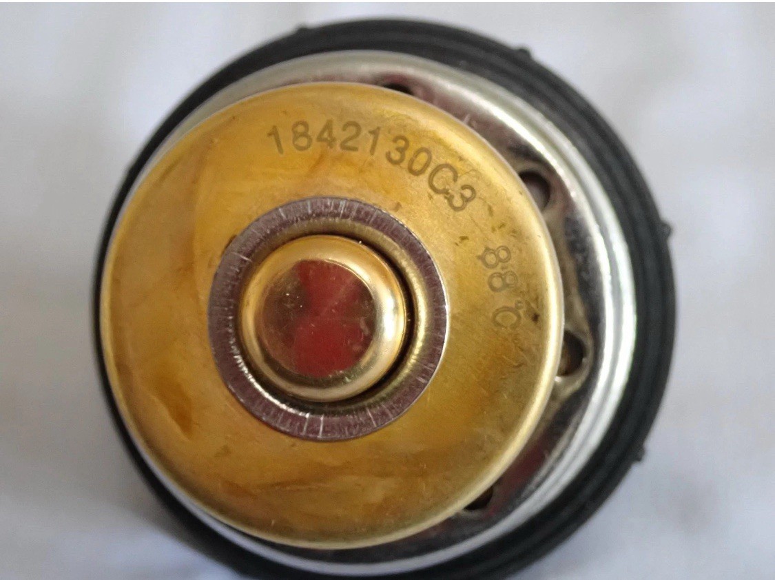✅ 03-14 Navistar 1842130C3 Engine Thermostat International Truck Made IN USA