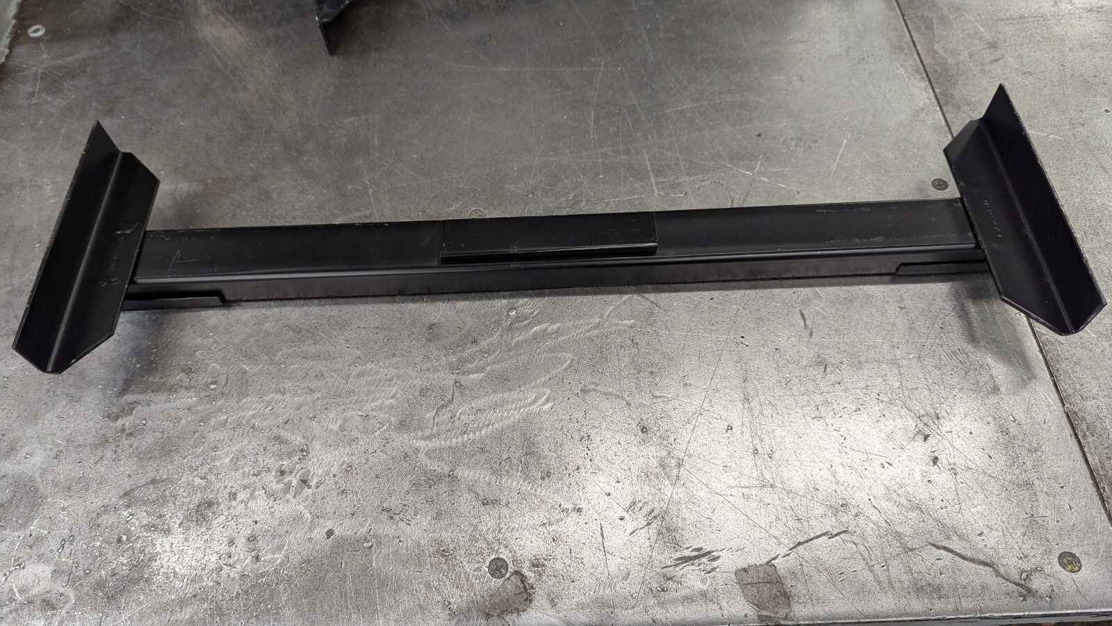A06-17289-001 Freightliner Battery Retainer Bracket 27 1/2 long Hold Down